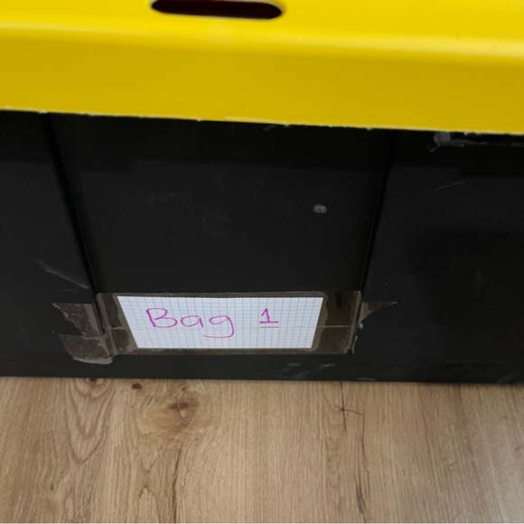 B. Forman Vintage Black Purse with wooden handle - Picture 11 of 11